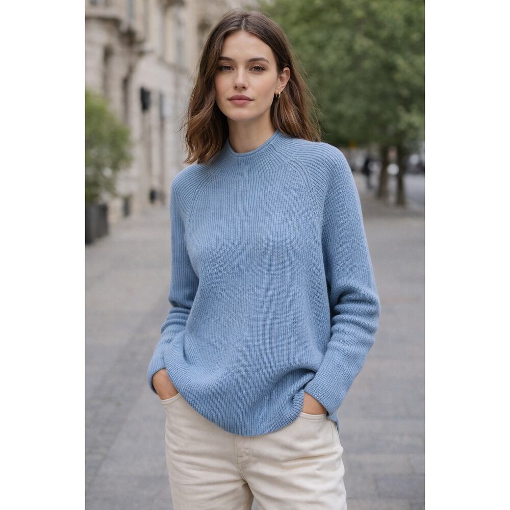 Ribbed Soft Blue Funnel Neck Knit Raglan Sleeve Mock Neck Sweater Medium